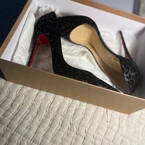 Christian Louboutin Iriza pumps